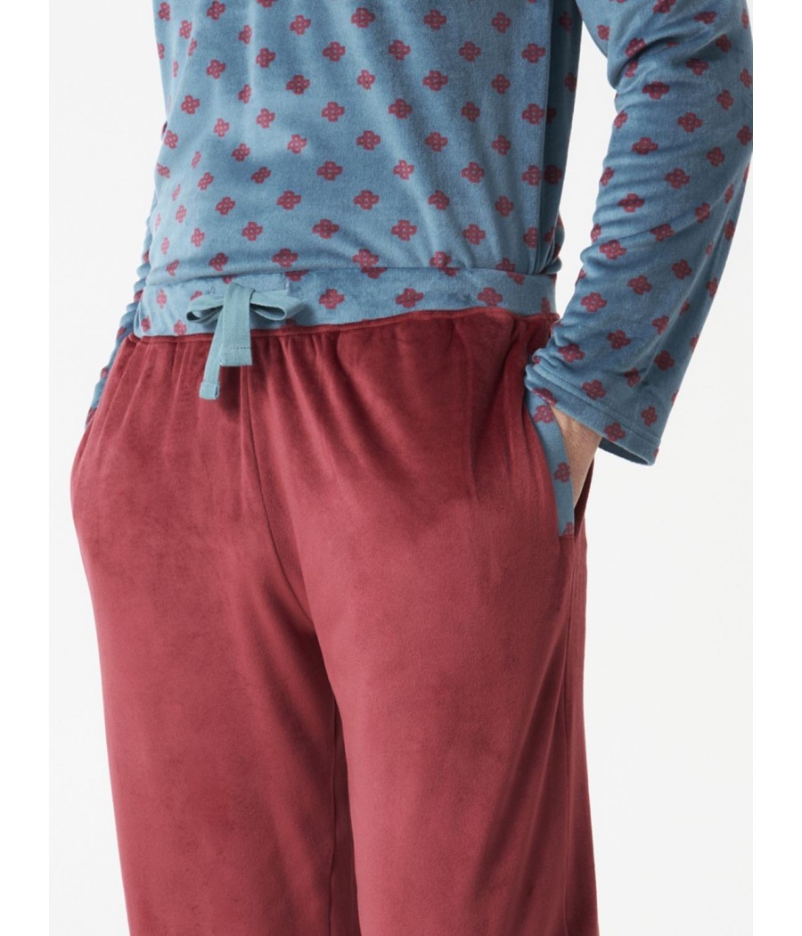 Pijama Homewear hombre invierno J&J Brothers burdeos terciopelo bolsillos