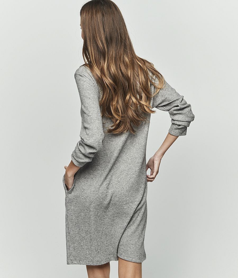 Camisón invierno mujer Selmark canalé gris bolsillos